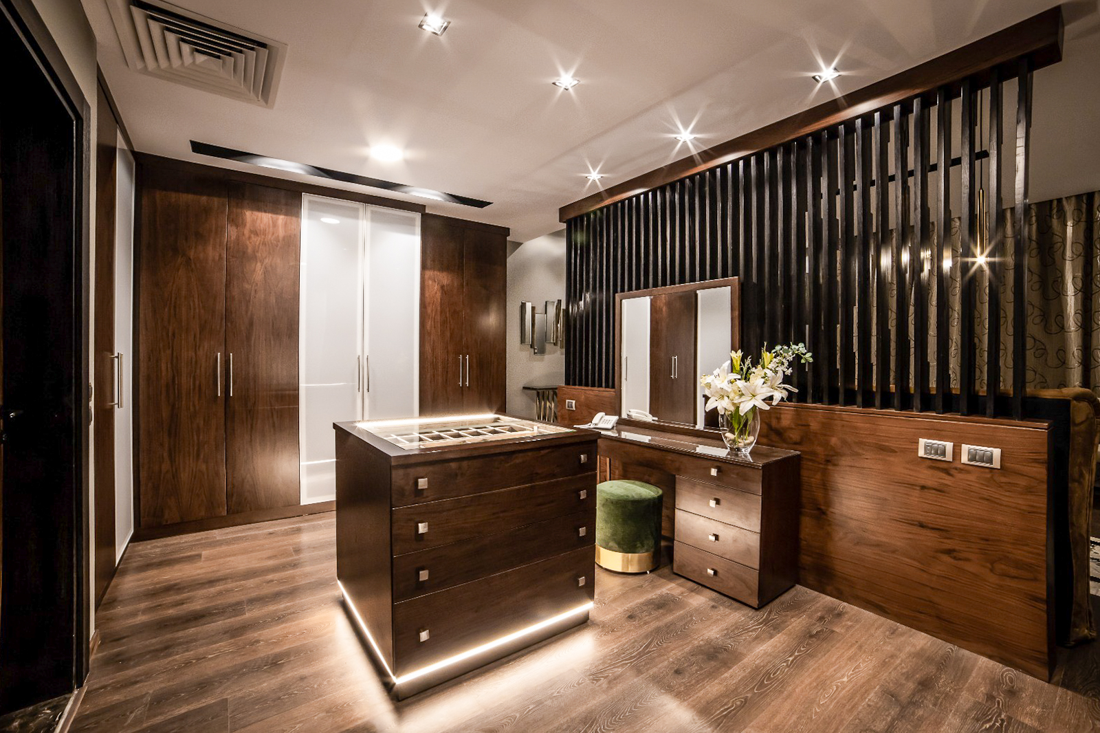 luxury villa 1